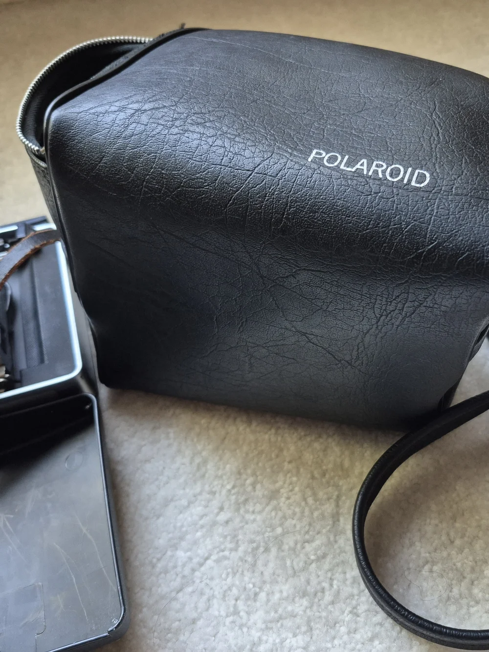 Polaroid 450 Automatic Land Camera in Black and Silver